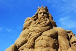 Открывается вторая выставка песчаных скульптур в Анапе